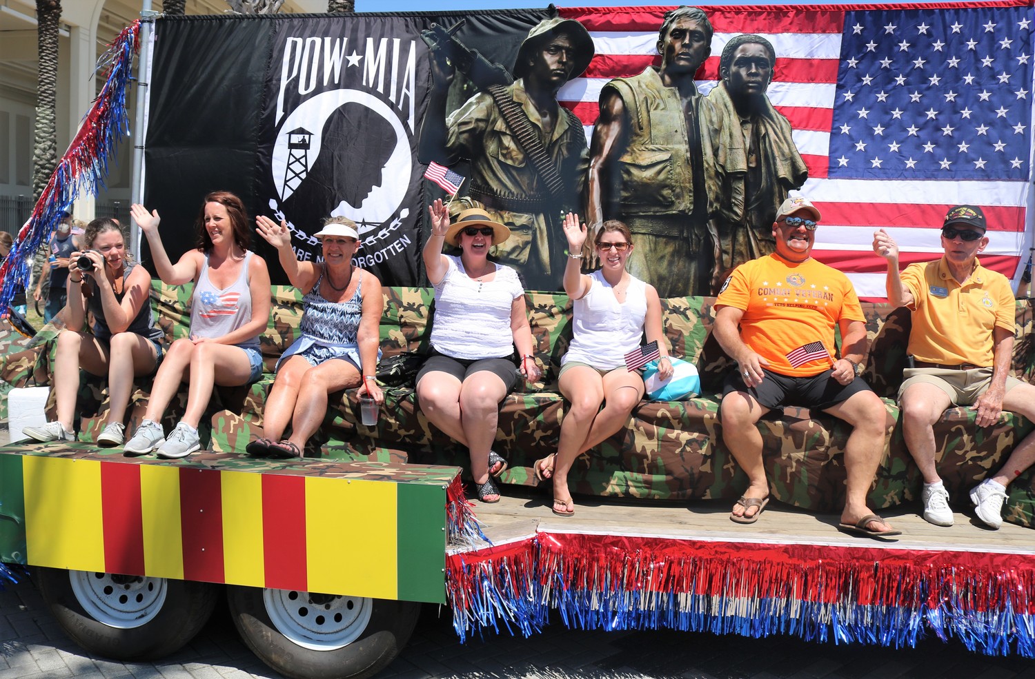 A parade float honors former prisoners of war and those soldiers who are still missing in action.
